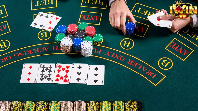 Live Poker Iwin: Chiến Lược Cược Thông Minh Ít Người Biết 2 Hiểu biết về Live Poker Iwin
